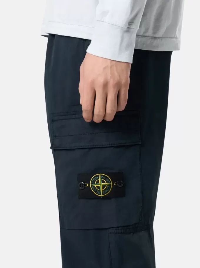 Cargobukser med regular-tapered-fit og lynlåslommer