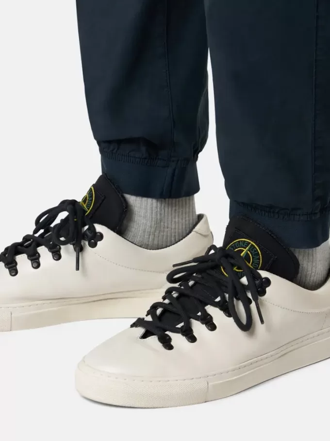 Cargobukser med regular-tapered-fit og lynlåslommer
