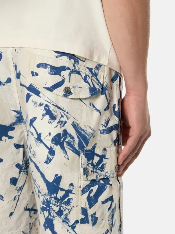 Komfortable cargo-bermudashorts med camouflageprint