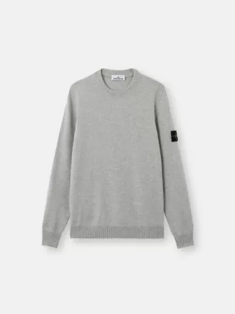 Rundhalset sweater med detaljer i omvendt strik