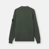 Rundhalset sweater med detaljer i omvendt strik