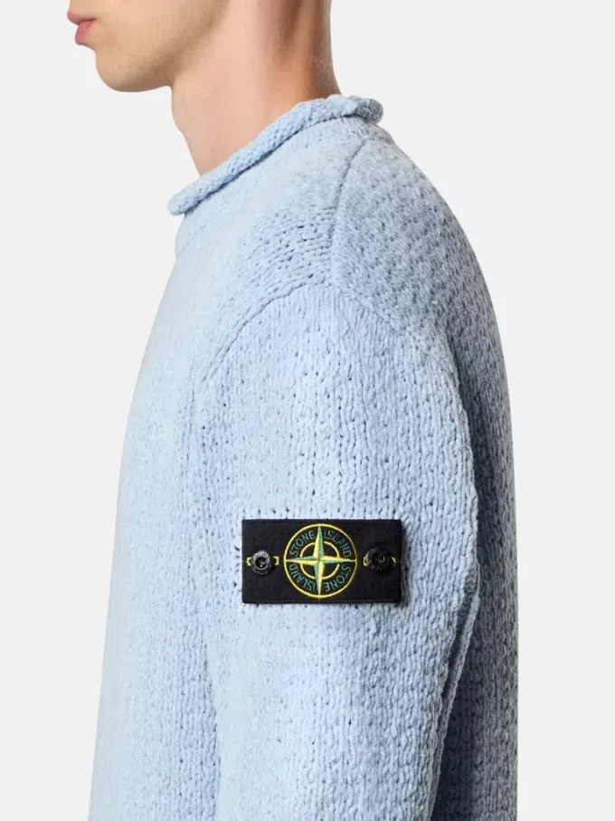 Sweater med høj hals og detaljer med omvendte sømme